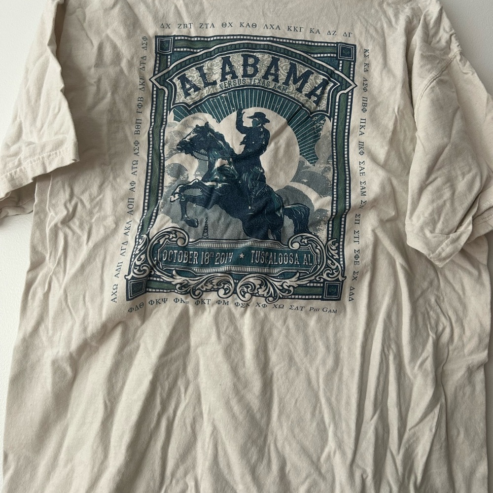 Cream Short Sleeve Tee with 2014 Alabama vs Texas Graphic